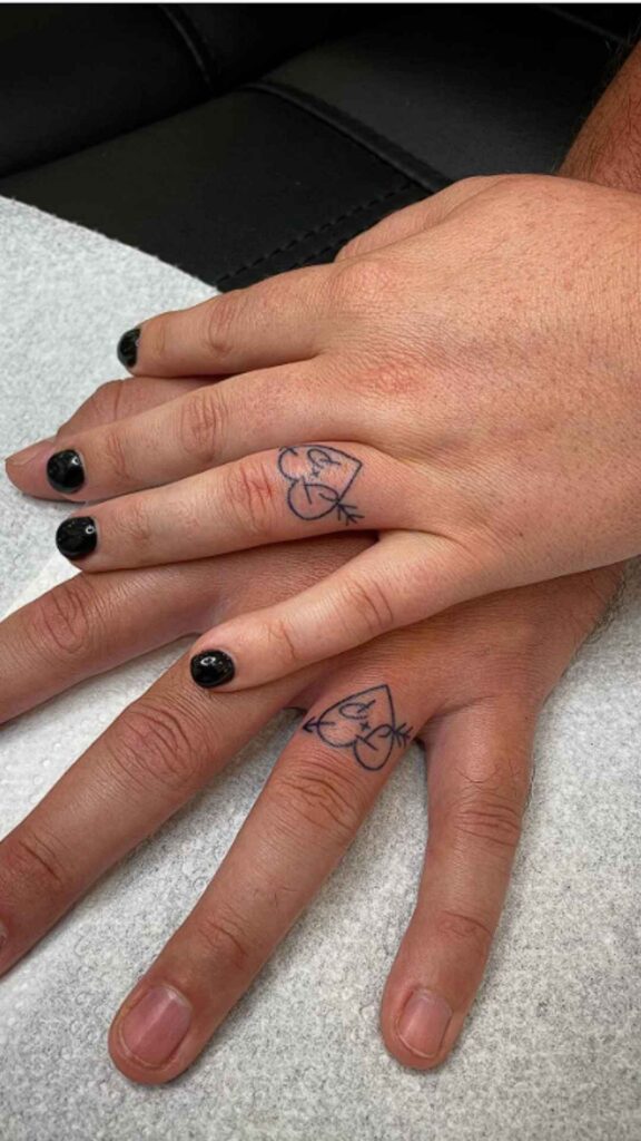 Couple Finger Tattoo Ideas