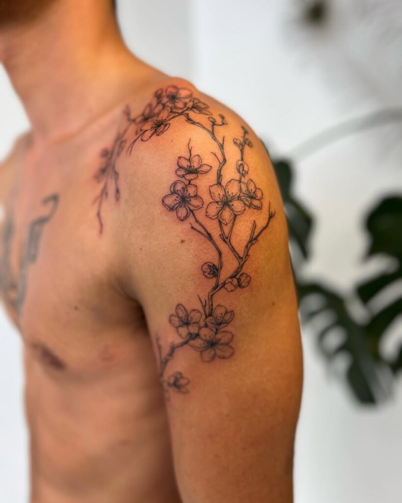 Shoulder Tattoo Ideas for Women