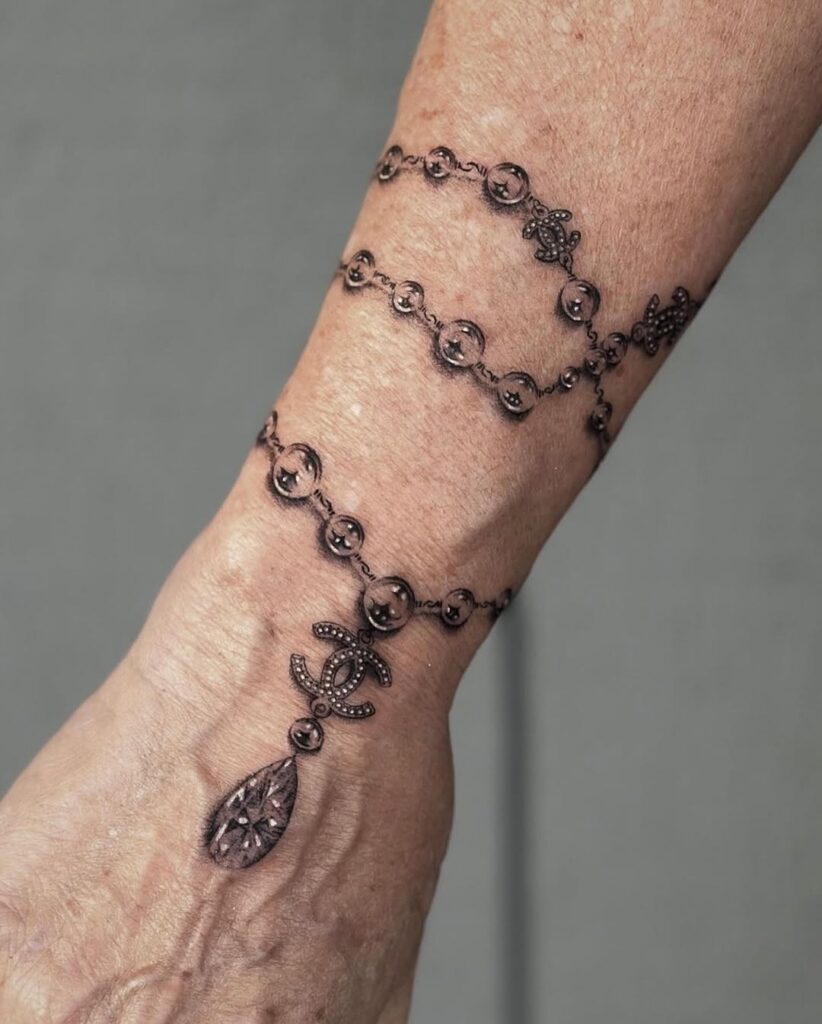 Necklace Tattoo Ideas